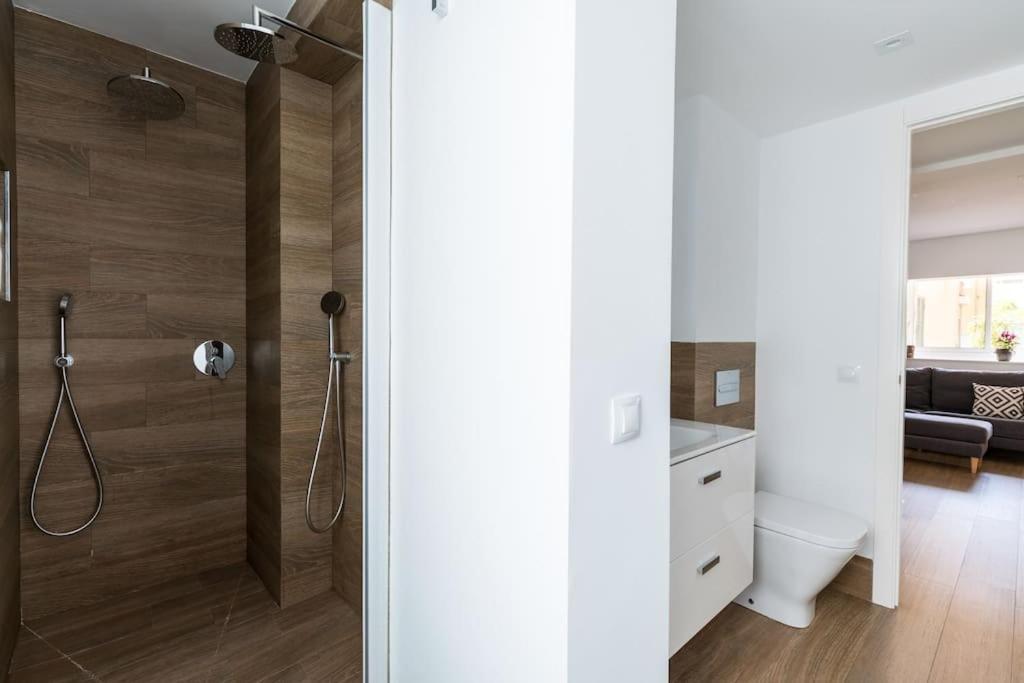 Apartamento Moderno En Triana 2 Dormitorios Y Aire Acondicionado Севилья Экстерьер фото