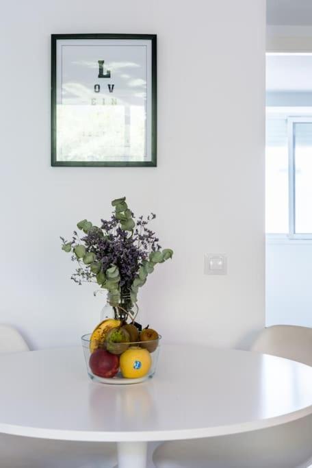 Apartamento Moderno En Triana 2 Dormitorios Y Aire Acondicionado Севилья Экстерьер фото
