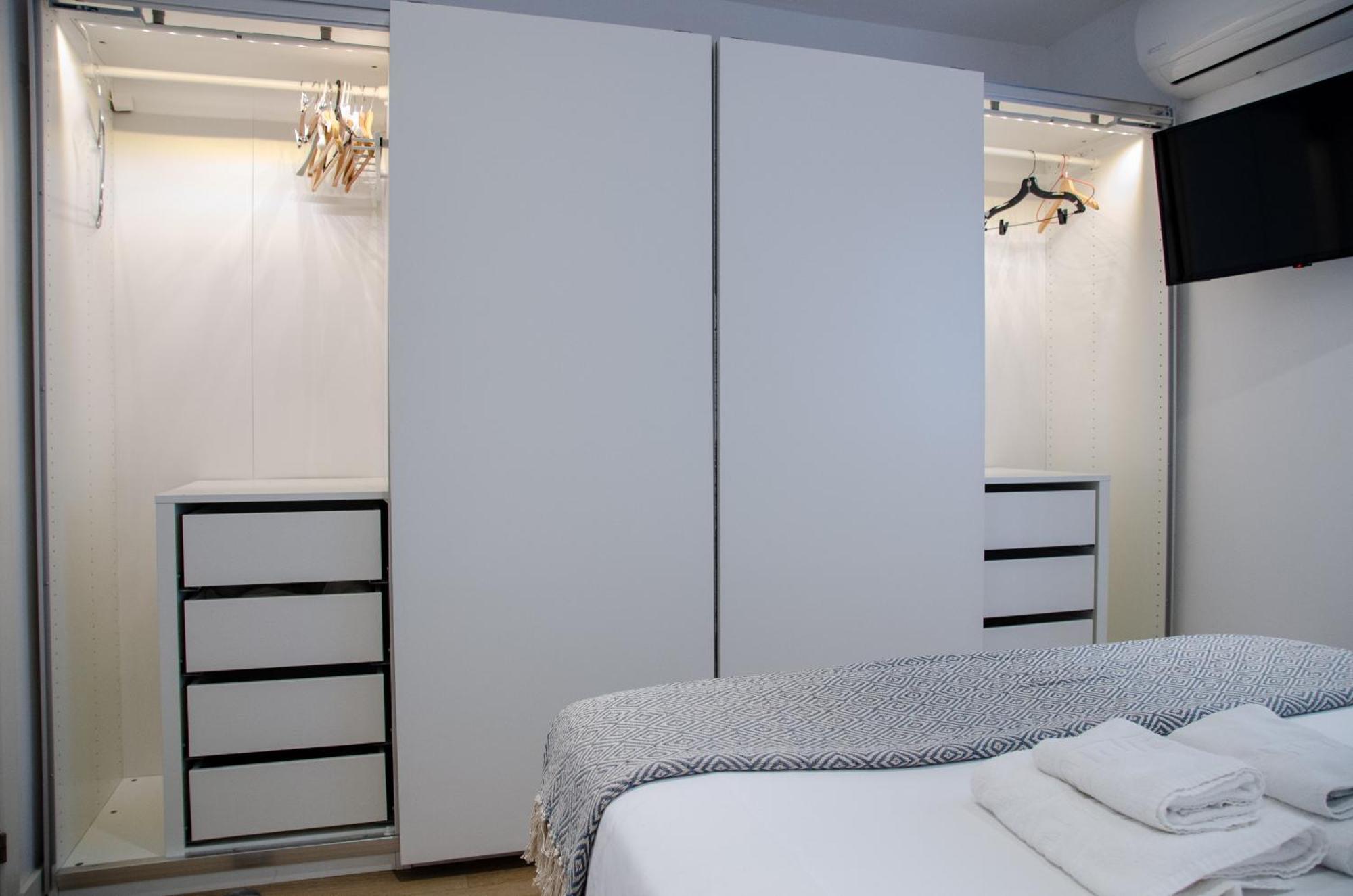 Apartamento Moderno En Triana 2 Dormitorios Y Aire Acondicionado Севилья Экстерьер фото