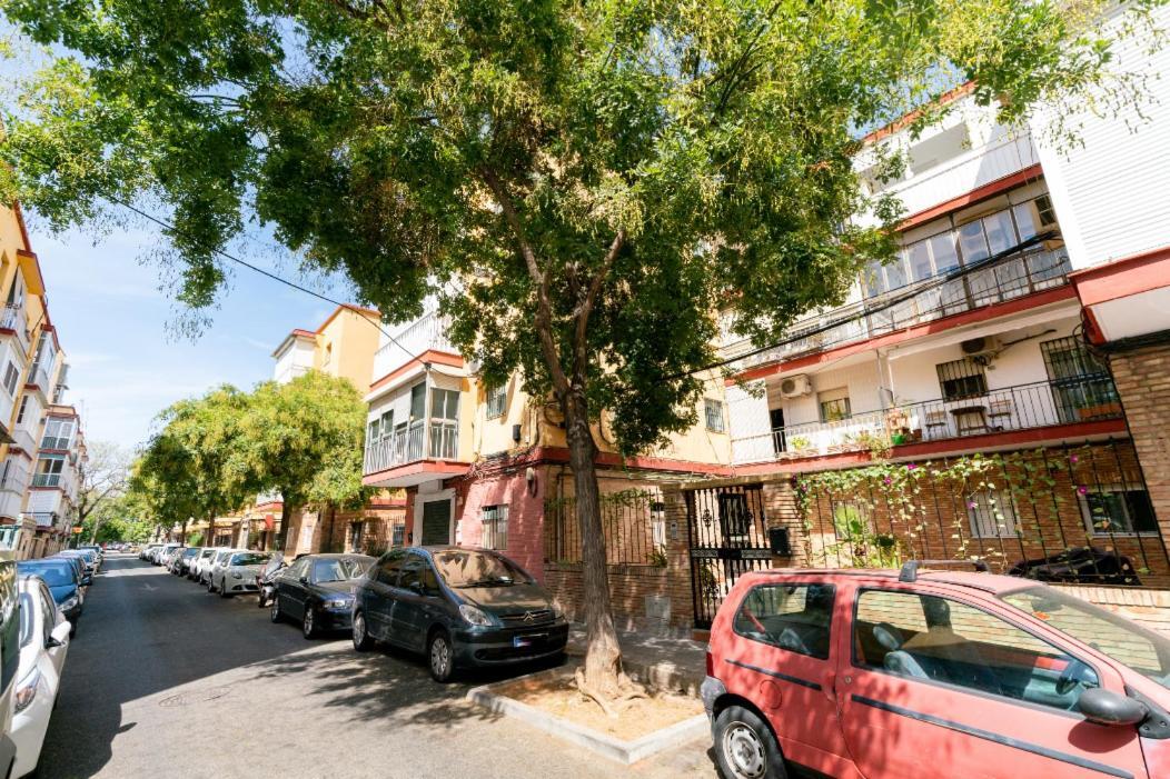 Apartamento Moderno En Triana 2 Dormitorios Y Aire Acondicionado Севилья Экстерьер фото